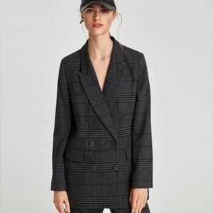 ZARA WOOL BLEND CHECK DOUBLE BREASTED GRAY BLAZER SEZE XL .